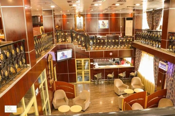 Noubou International Hotel Bonapriso