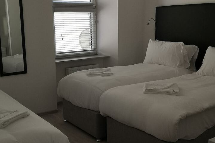 Room 10 of 219