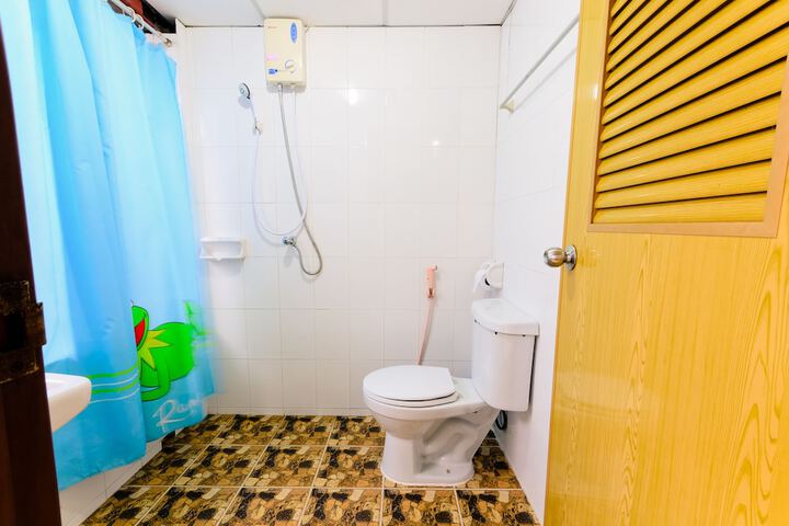 Room 19 of 34