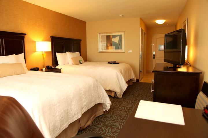 Room 6 of 42