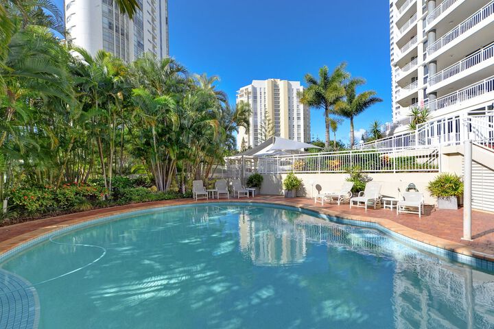 Hotel with Pool