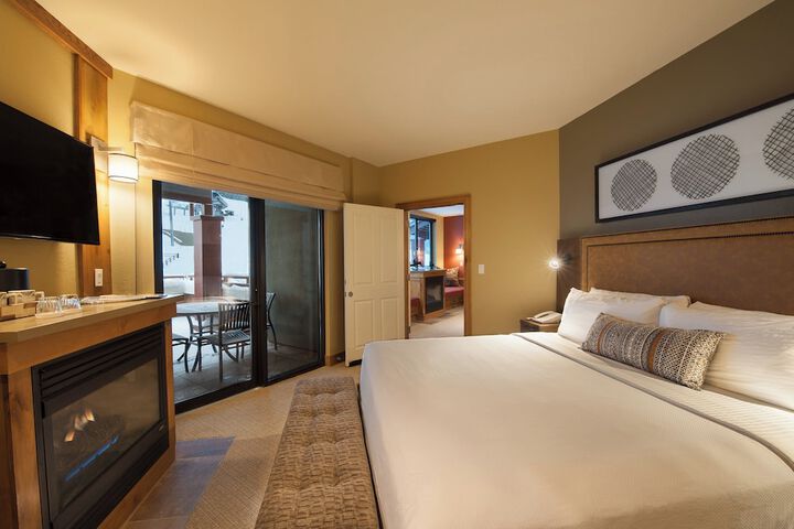 Room 25 of 181