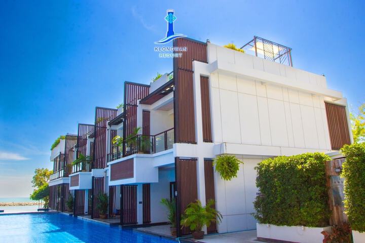 Hotel 196 of 201