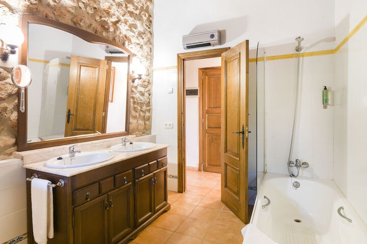 Bathroom Interior Photo