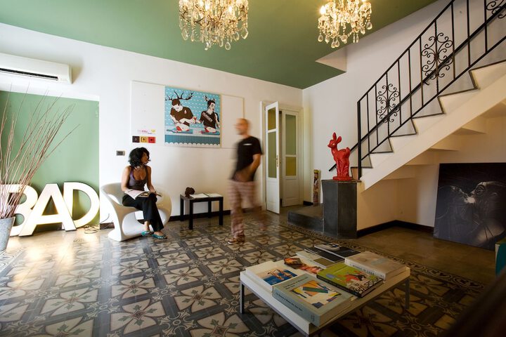 Guest Lobby