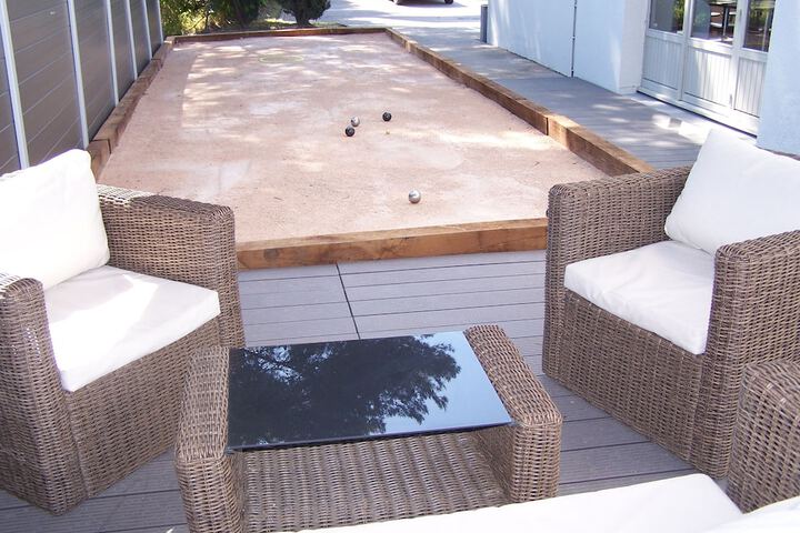Terrace/Patio 9 of 27