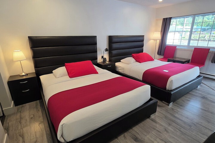 Room 6 of 26
