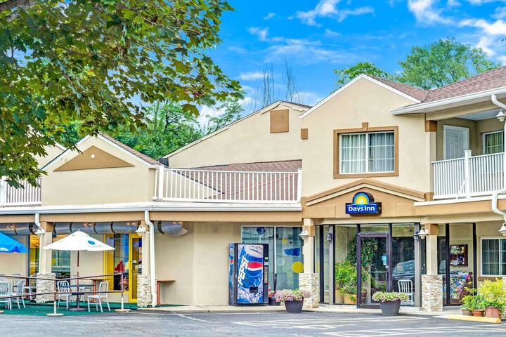 Property Grounds 21 of 21