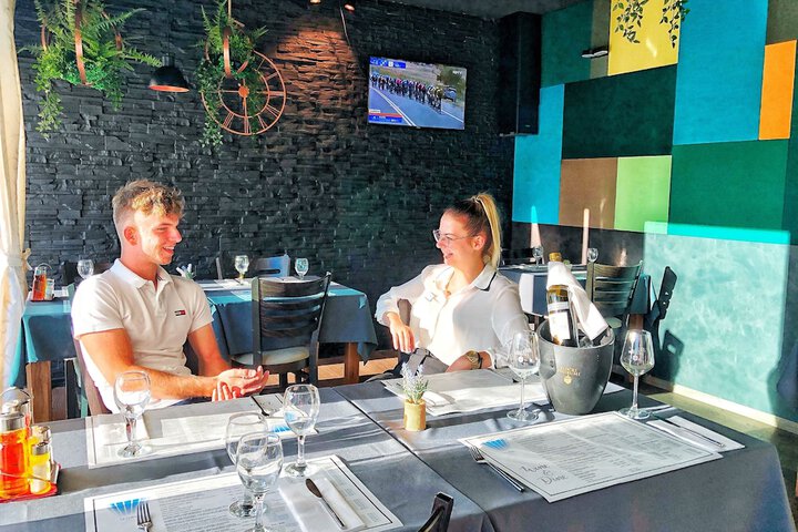 Dining 58 of 71