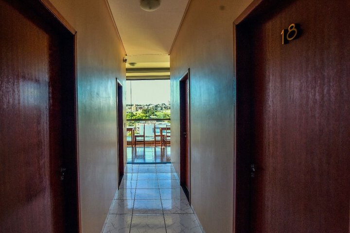Ballroom/Hall 24 of 35