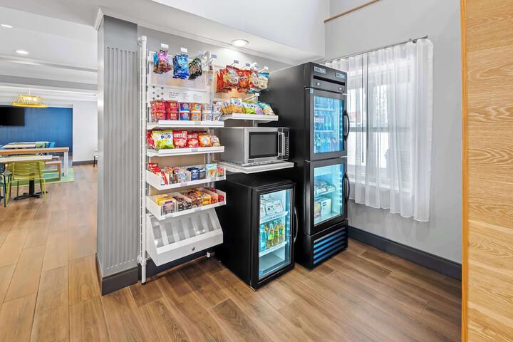 Snack bar