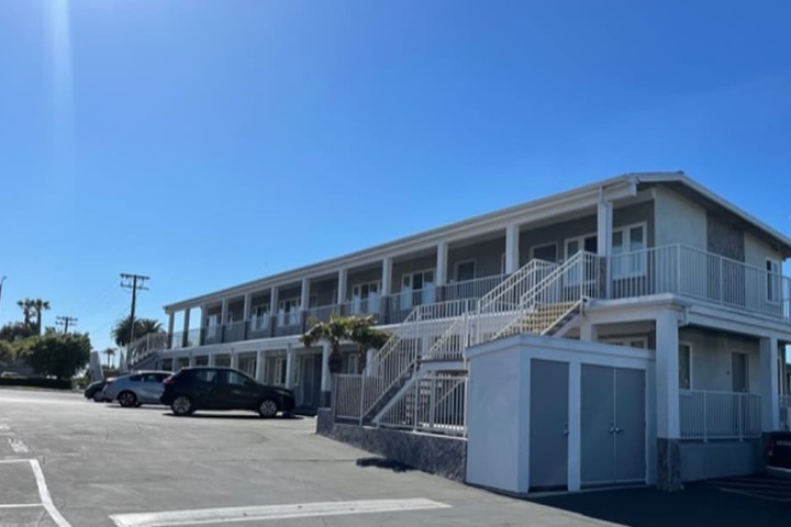 Hotel 42 of 43