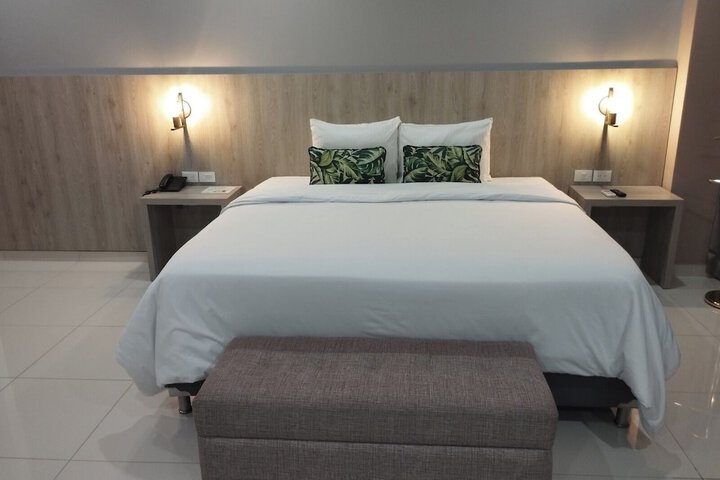 Room 10 of 45