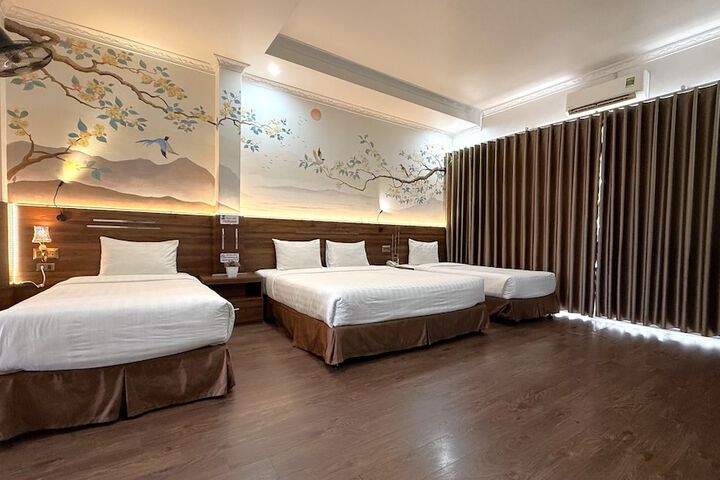 Room 12 of 46