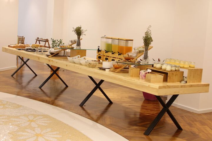 Dining 212 of 253