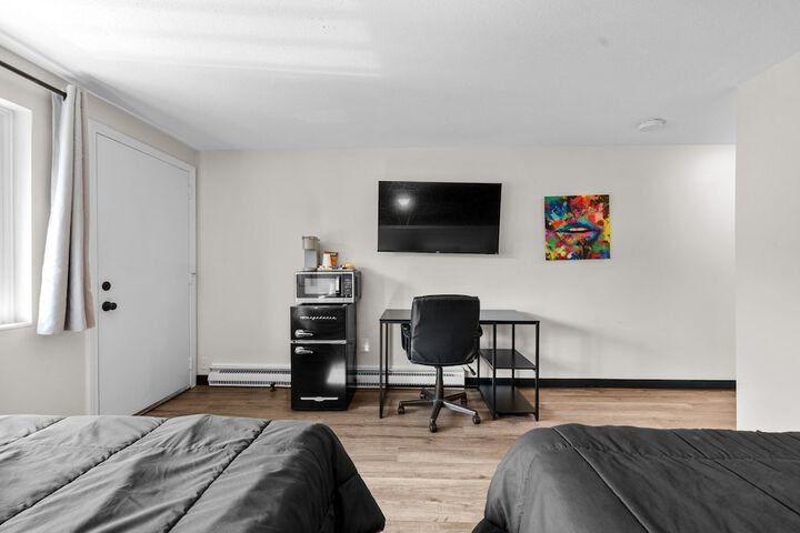 Room 29 of 77