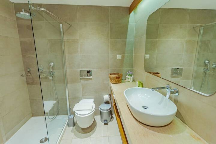 Bath Amenities