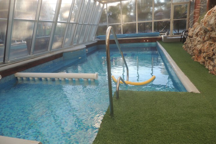 Pool 37 of 66