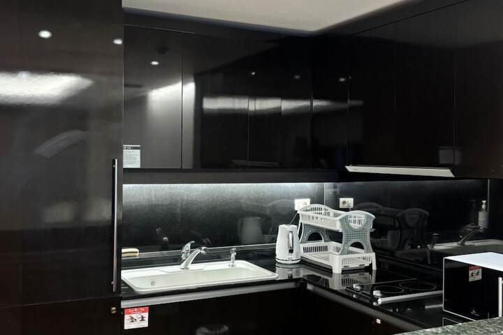 Room 47 of 86