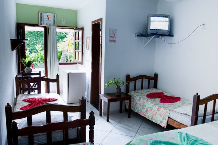 Room 5 of 19