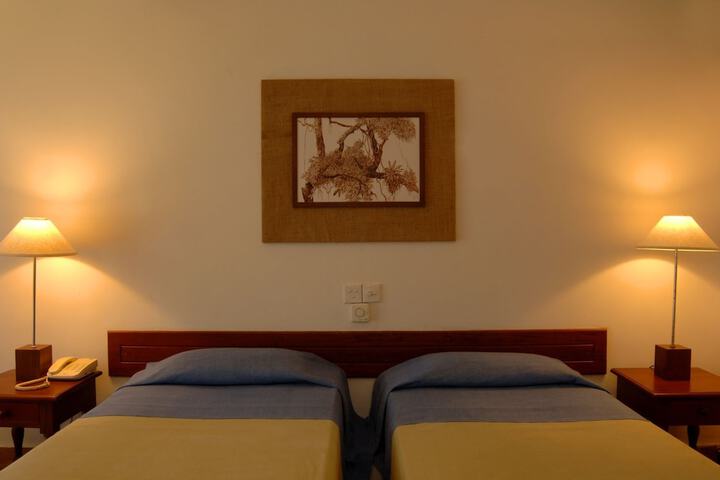 Room 4 of 59