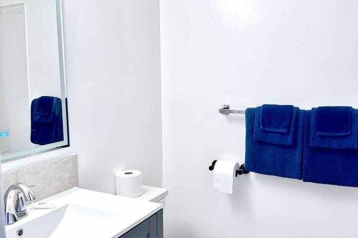 Room 14 of 15
