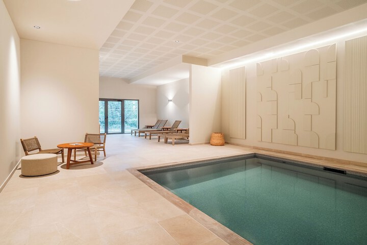 Spa 28 of 47