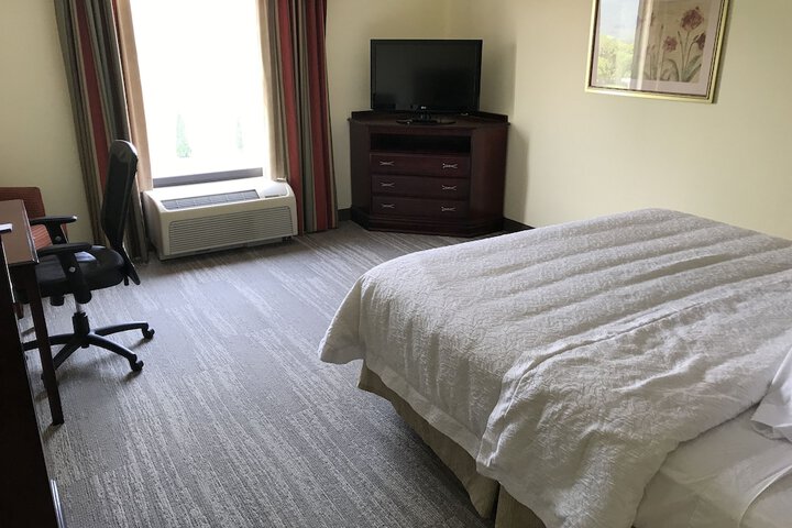 Room 38 of 115