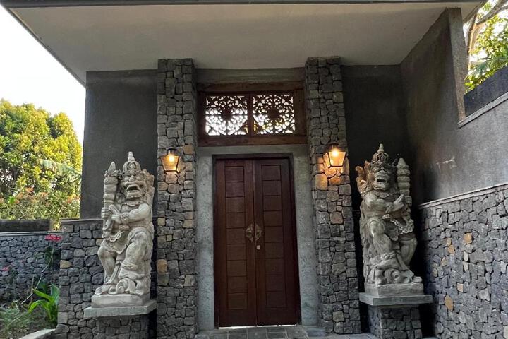 Harvest Palace Munduk