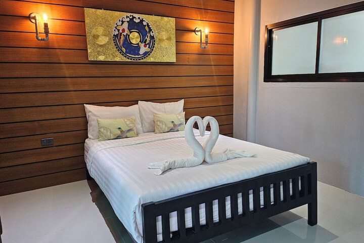 Room 75 of 128
