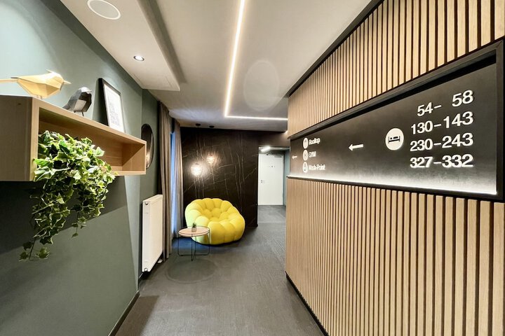 Hotel Interior 4 of 182