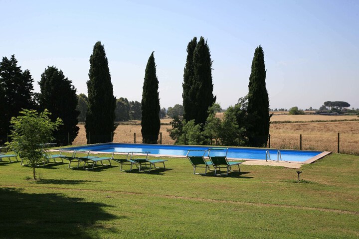 Pool 67 of 104
