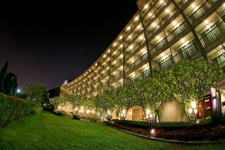 Hotel 62 of 64
