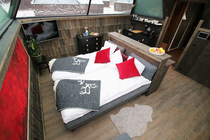 Room 3 of 22