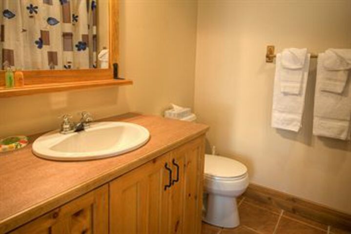 Room 2 of 26