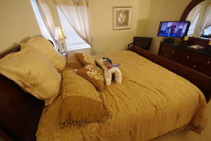 Room 13 of 46