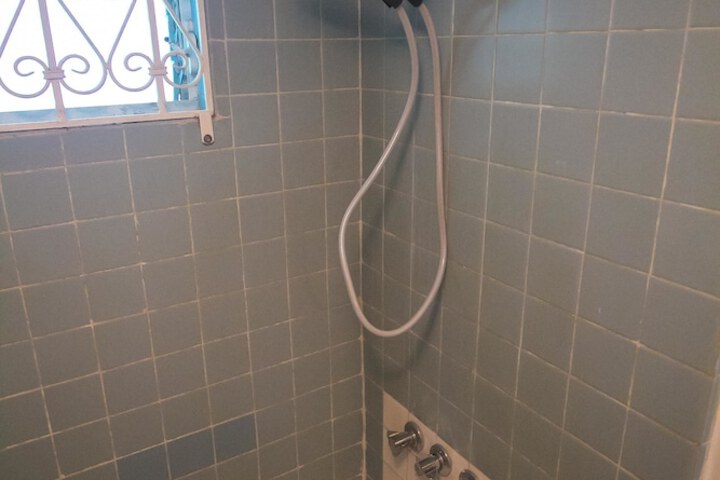 Room 9 of 21