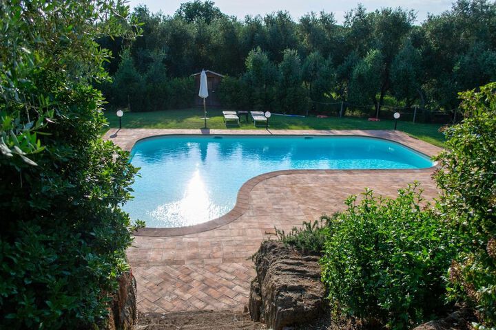 Hotel Pool