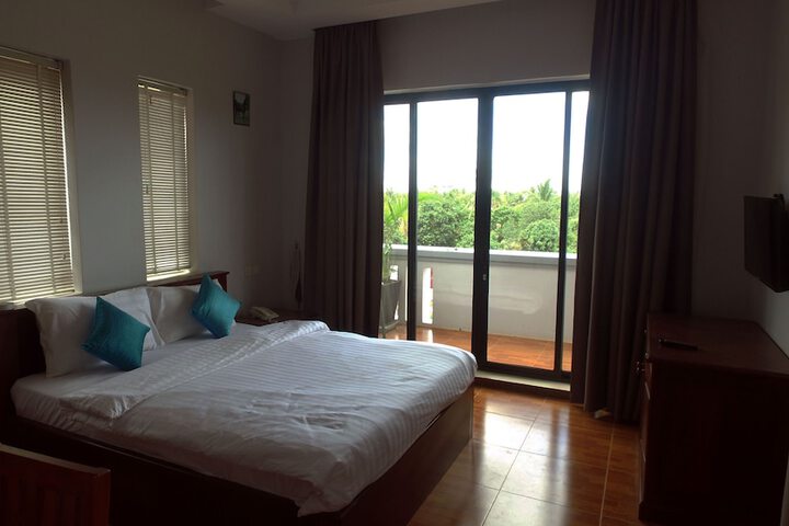 Room 11 of 41