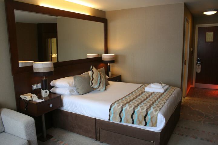 Room 19 of 71