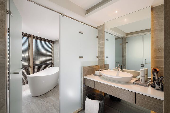 Clean Restrooms