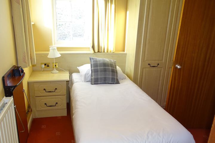 Room 31 of 57