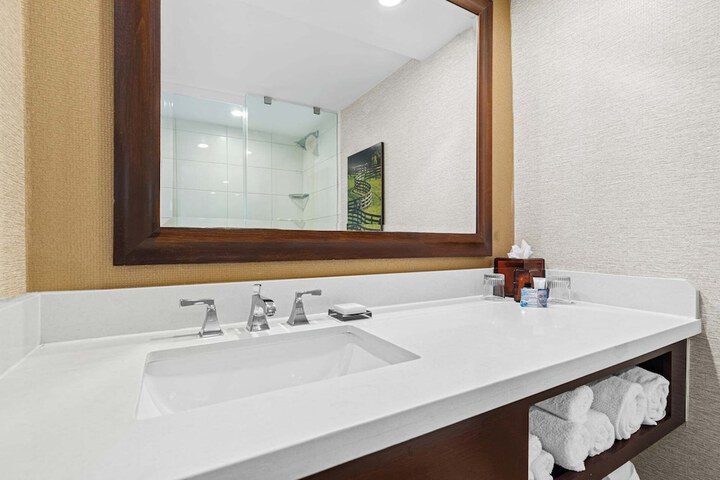 Clean Restrooms