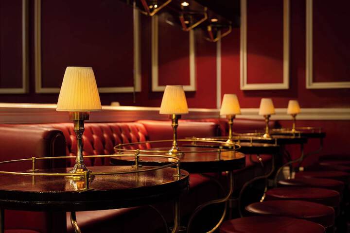 Lounge 89 of 122