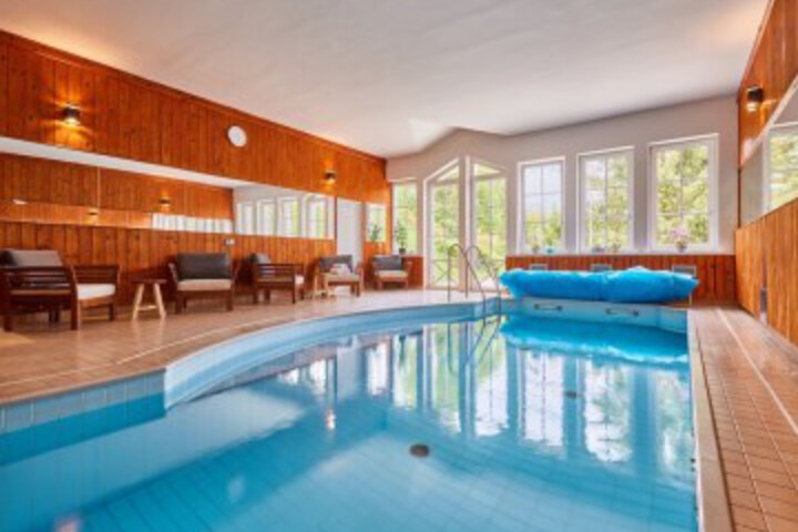 Pool 55 of 74