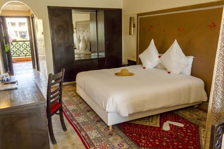 Room 6 of 49