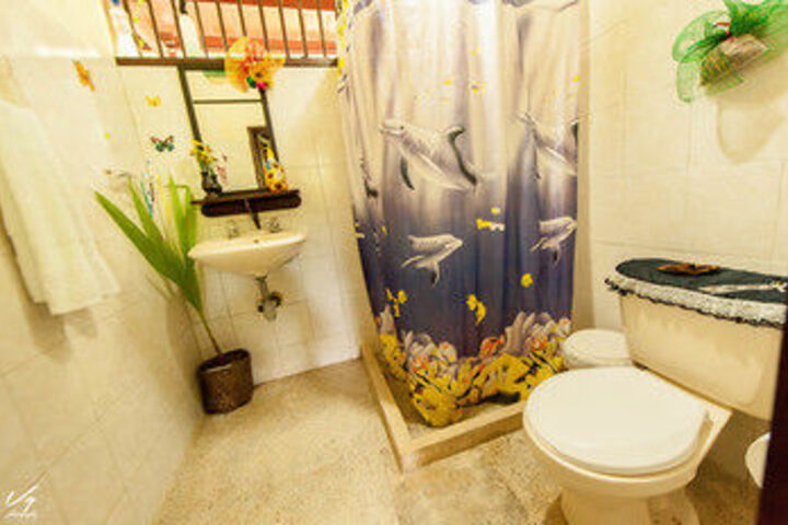 Room 4 of 70
