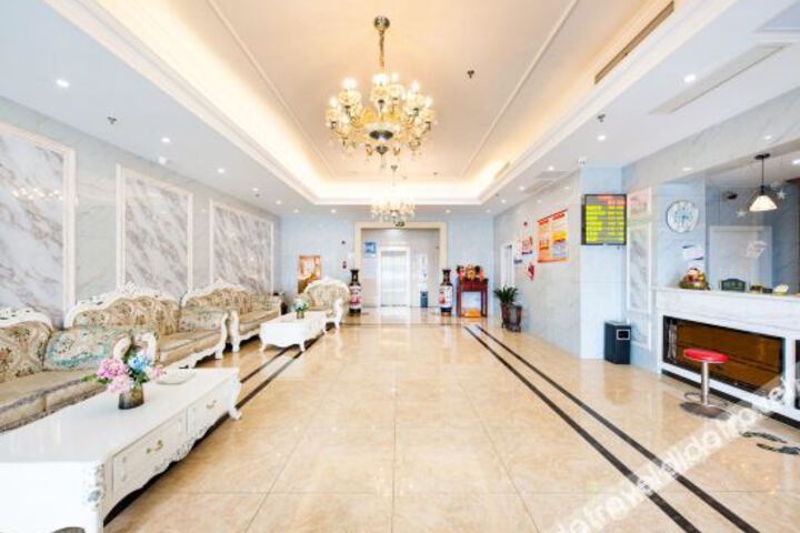 Hotel Interior 13 of 27