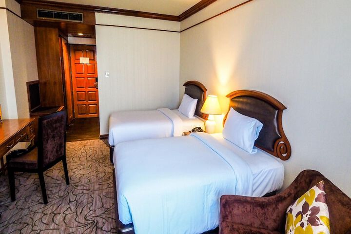 Room 3 of 58