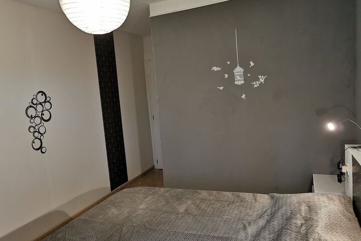 Room 13 of 64